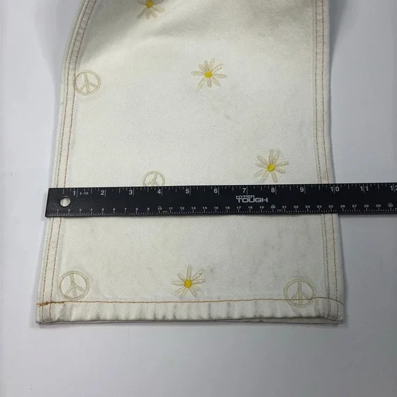 Designer Sandro High Rise Wide Leg Jeans Womens Size 24 White Denim - Picture 8 of 8